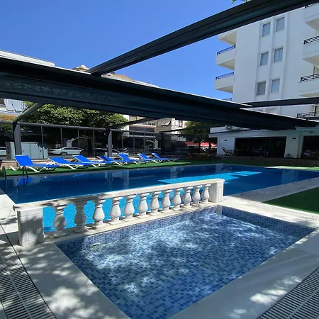 Kadeer Hotel