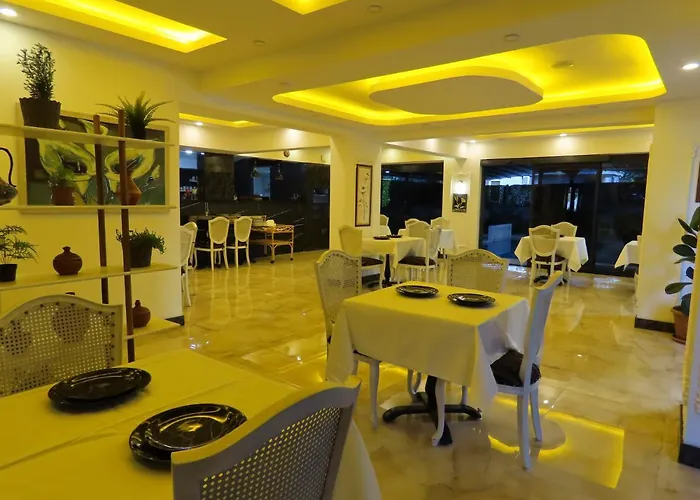 Kadeer Hotell *