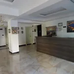 Hotel Kadeer *