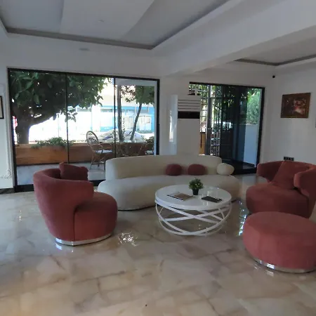 Kadeer Hotel *
