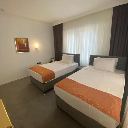 Hotel Kadeer