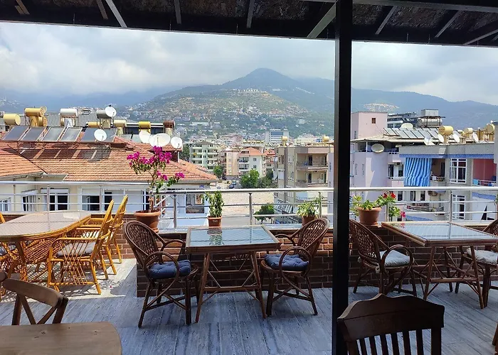 Kadeer Hotel