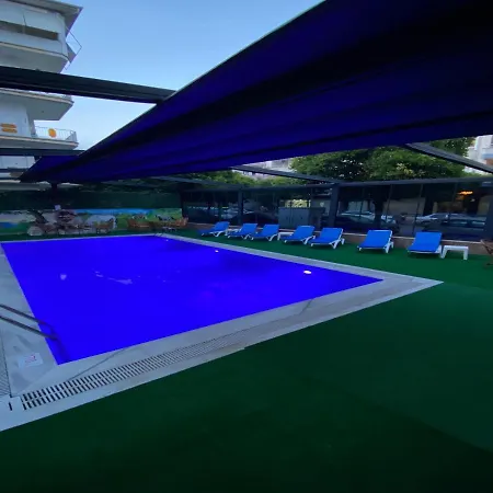 Hotel Kadeer *